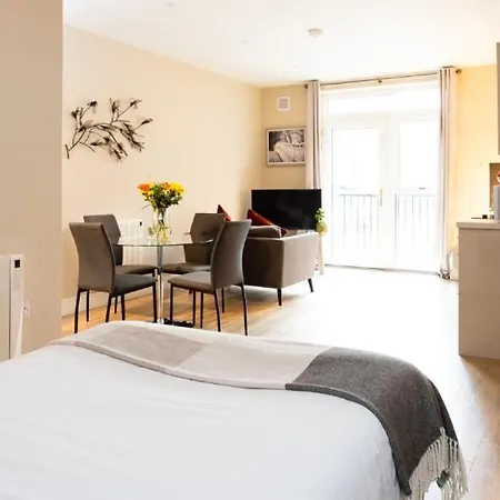 Synergy Patrick Street Daire Cork